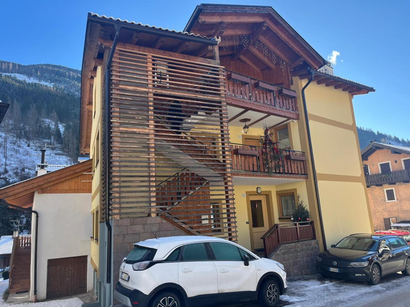 Appartamenti Dolomiti Moena Ngoại thất bức ảnh